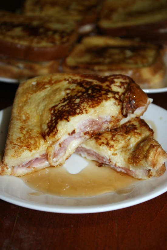 Monte Cristo Recipe- A great twist on Ham and Cheese