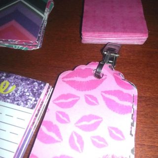 pink memo paper on a key chain