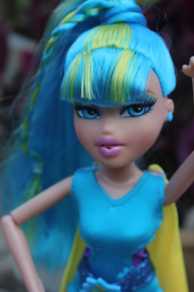 bratz blue hair