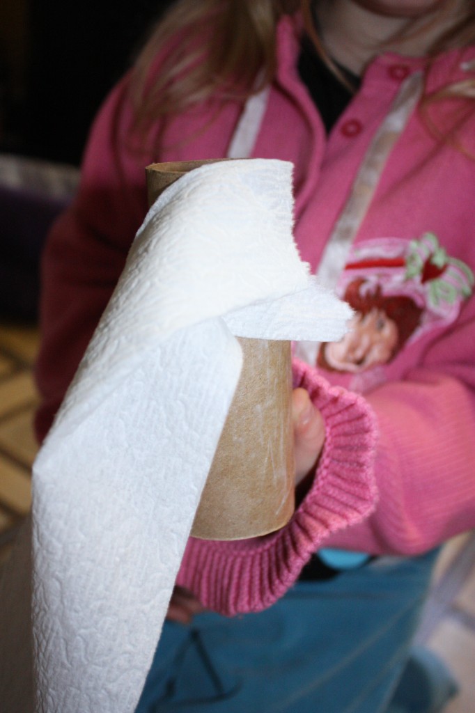 Easy Halloween Craft with toilet paper rolls- Mummies with Cottonelle Triple Roll