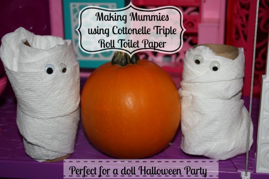 Easy Halloween Craft with toilet paper rolls- Mummies with Cottonelle Triple Roll (2)