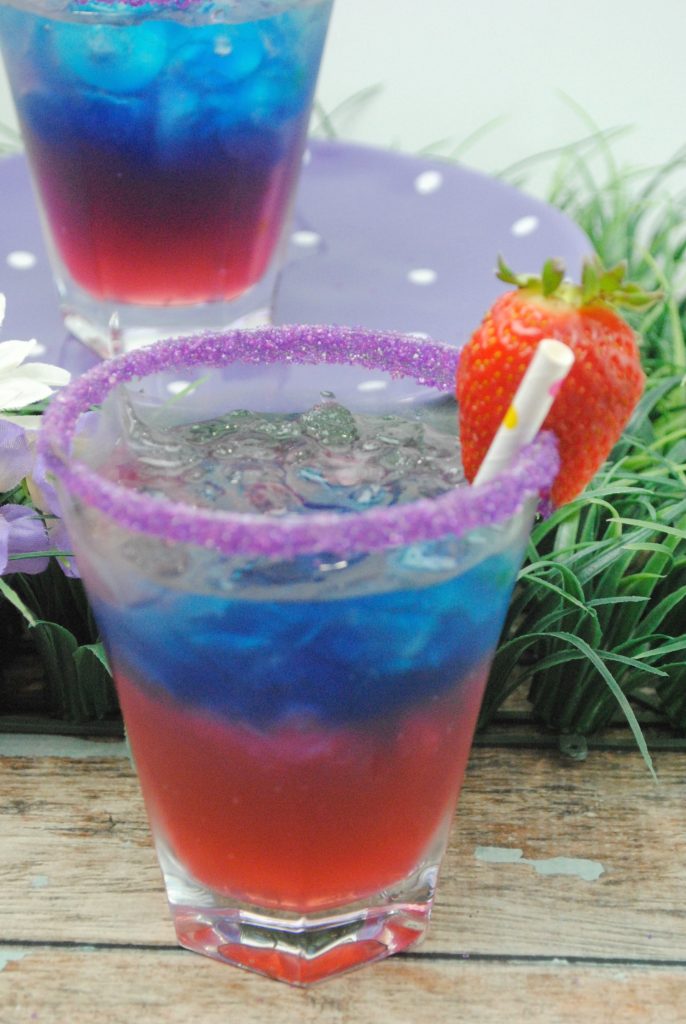 ALICE THROUGH THE LOOKING GLASS cocktail