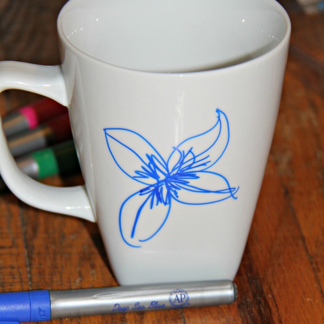 Sharpie mug, easy DIY personalized coffee mug gift idea