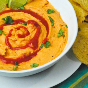 Sriracha Hummus