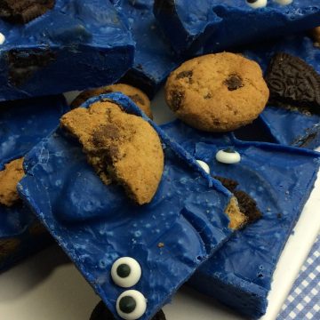 Want a Cookie Monster treat that will anyone over This Cookie Monster fudge is easy to make, tastes amazing and is the perfect Cookie Monster treat
