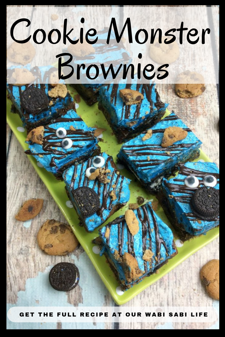 Looking for a fun cookie monster treat? These Cookie Monster Brownies are so tasty and kids will love them. Perfect for your Cookie Monster fan or a Sesame Street Party. #CookieMonster #Brownies #Cookies #party #partyidea