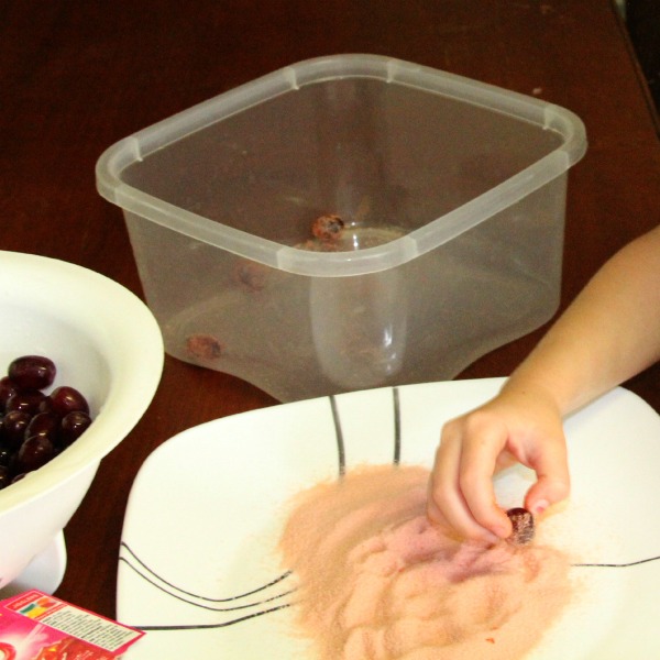 rolling grapes in Jello