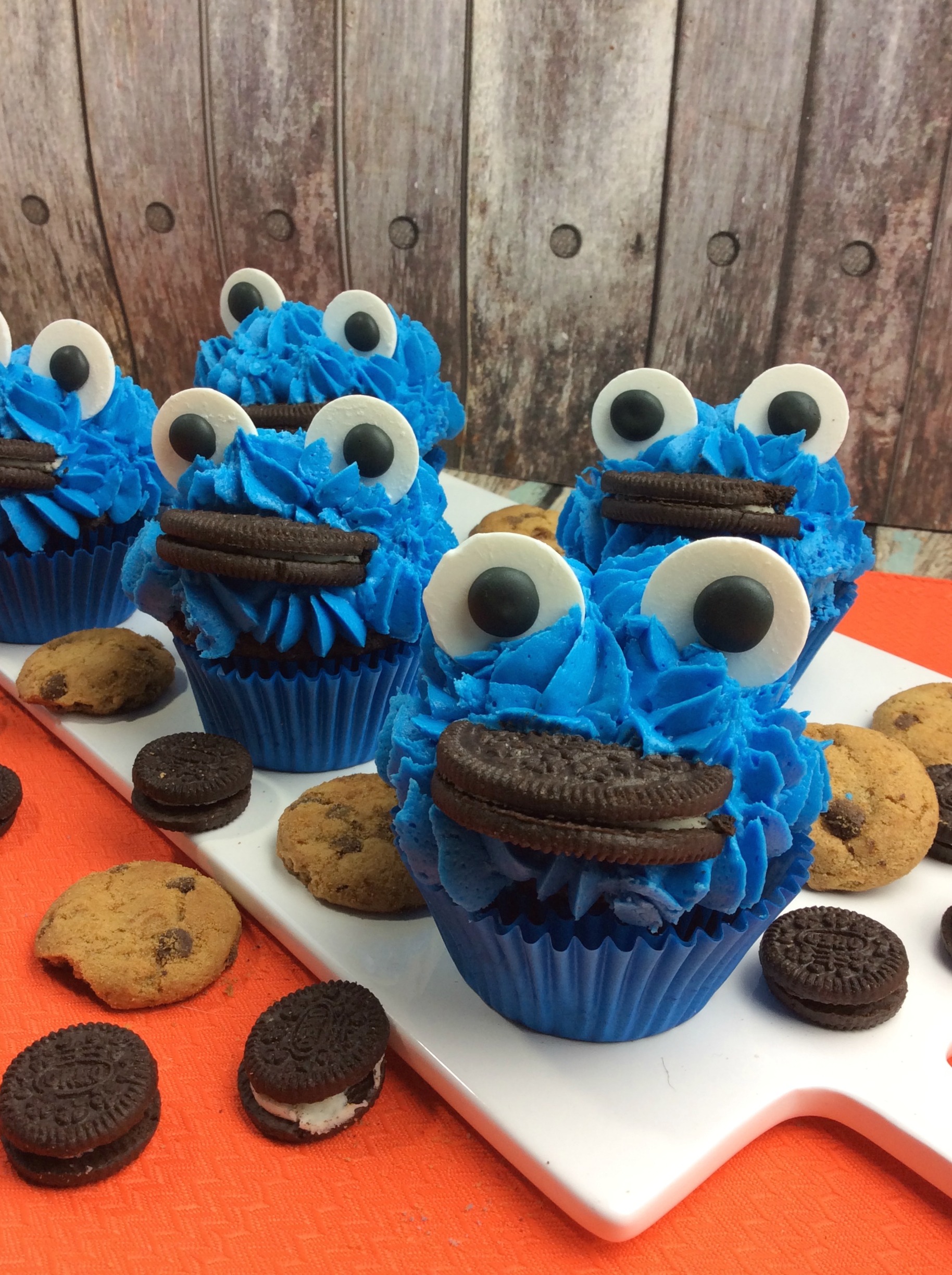 Have a Cookie Monster fan I bet they will love these Cookie Monster Cupcakes will be a hit and everyone will love how cute they are. 