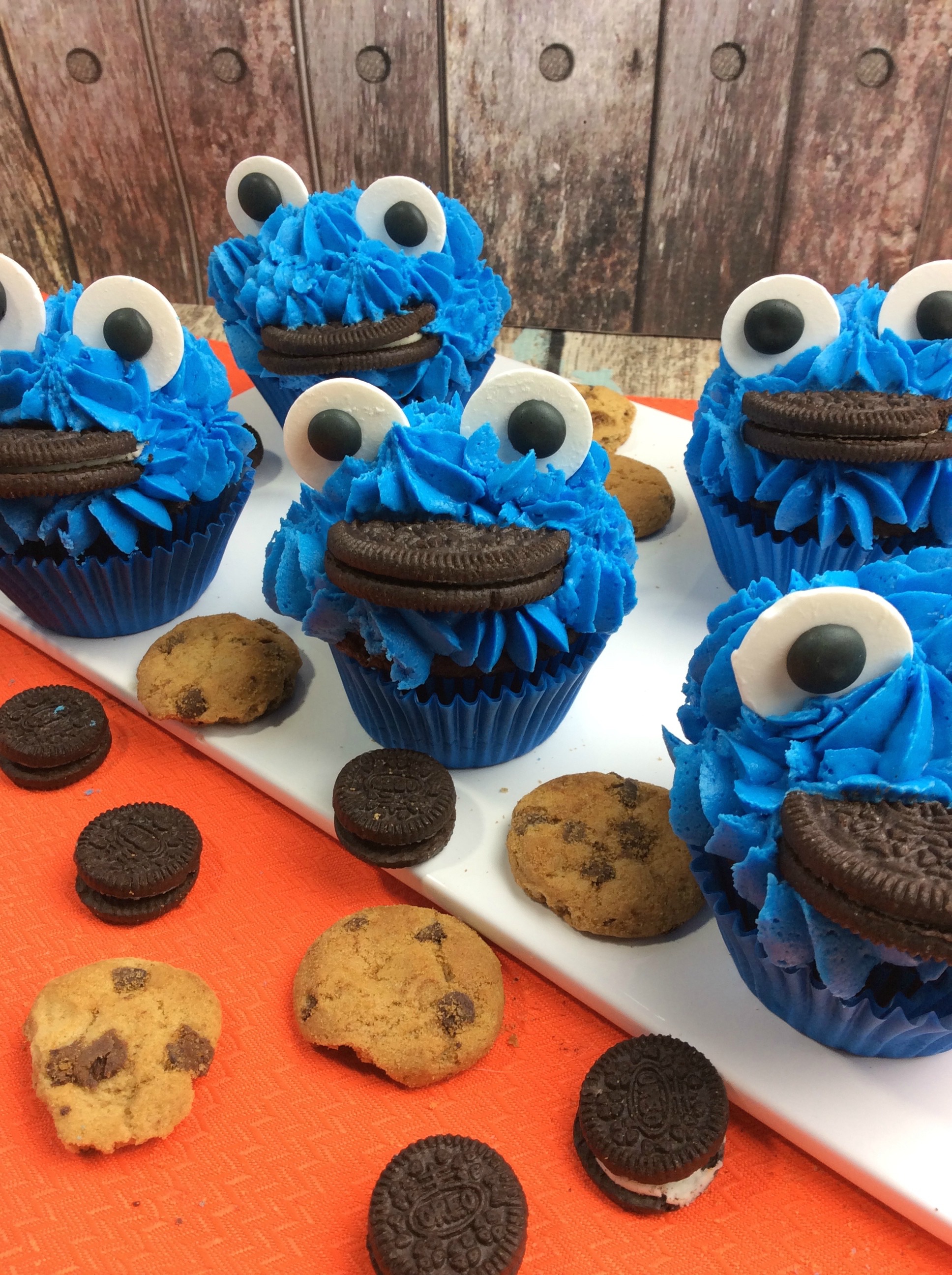 Have a Cookie Monster fan I bet they will love these Cookie Monster Cupcakes will be a hit and everyone will love how cute they are. 