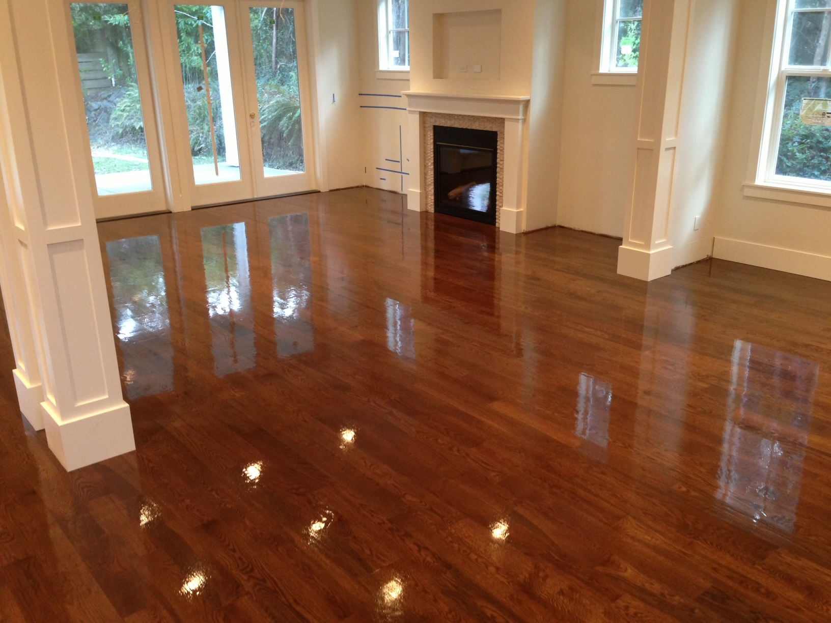 The Pros and Cons You Need to Know About Hardwood Floorings
