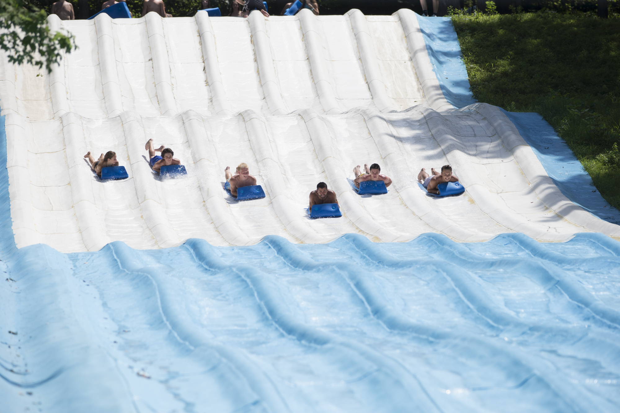 Looking for a fun water park to enjoy this summer?  Mountain Creek Resort in Vernon, NJ is a great day at the water park for anyone who loves adventurous water rides. 