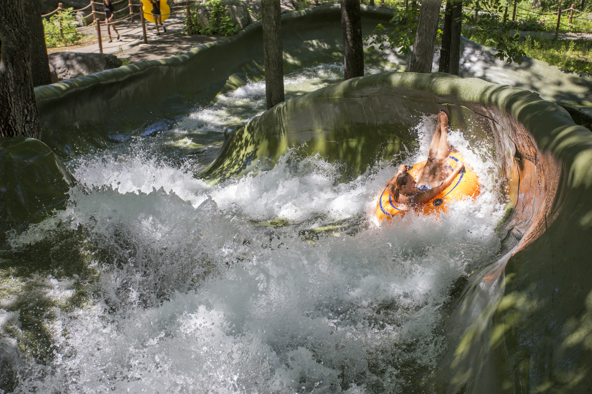 Looking for a fun water park to enjoy this summer?  Mountain Creek Resort in Vernon, NJ is a great day at the water park for anyone who loves adventurous water rides. 