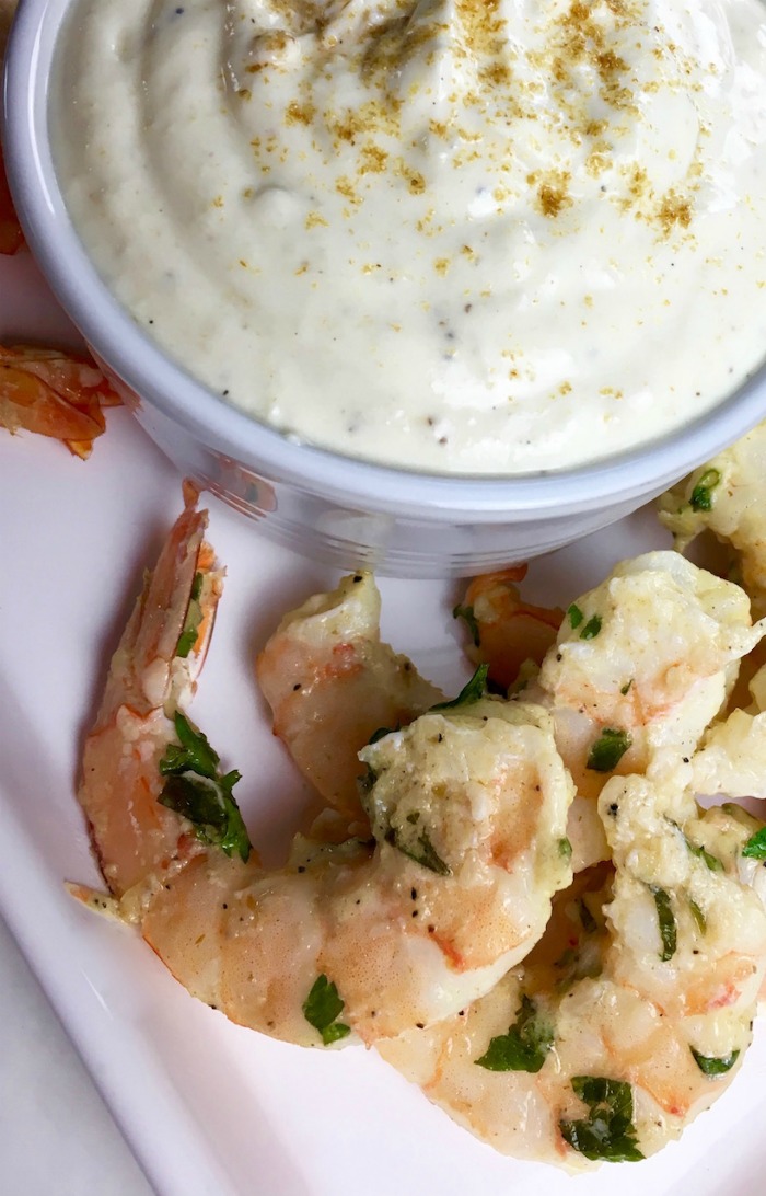 Looking for a delicious shrimp recipe? Try making this simply delicious Garlic Parmesan Shrimp. It is a fast weeknight dinner and everyone will love it. #shrimp #dinner 