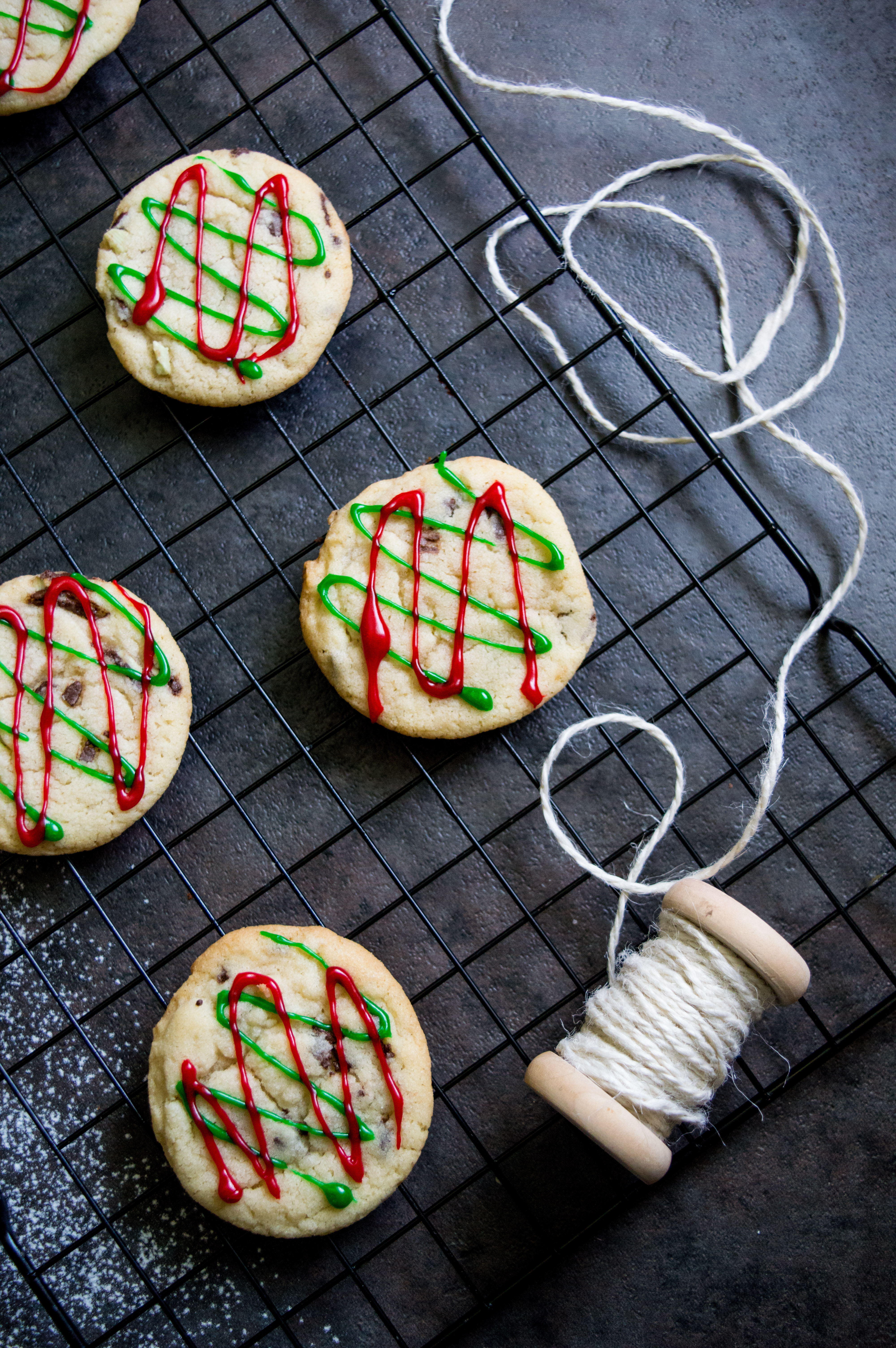 Looking for an amazing sugar cookie recipe? This mint sugar cookies recipe is out of this world. Perfect Christmas cookies, chocolate mint sugar cookies taste fantastic. These mint sugar cookies have Andes candies in the mix. #cookies #Christmas #Mint #Chocolate