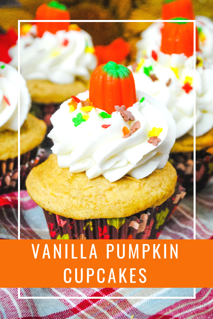 Looking for a delicious pumpkin cupcake? Vanilla pumpkin cupcakes make a great fall treat or for a tasty dessert anytime.  #pumpkin #pumpkinspice #cupcakes