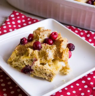 Looking for an easy Christmas morning breakfast? This cranberry eggnog breakfast bake is simple to make and will be a hit for a Christmas morning breakfast.