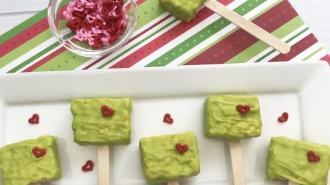 Grinch Rice Krispie Treats Pops - Kitchen Divas