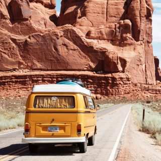 Looking for ways to save money on a road trip? Use these apps to save money on gas and other ways to save money on a road trip.