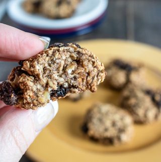 healthy oatmeal raisin cookies