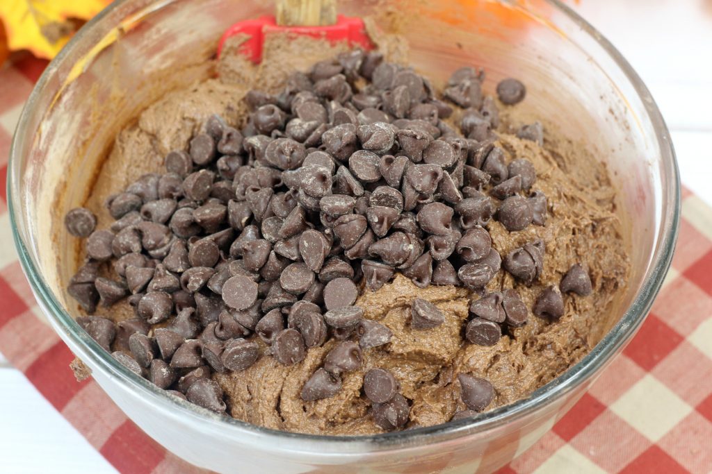chocolate chips in brownie batter