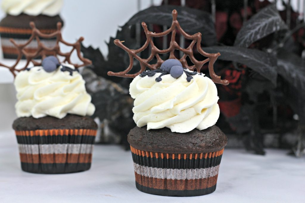 Spider Cupcakes | Halloween Cupcakes | Our Wabi Sabi Life