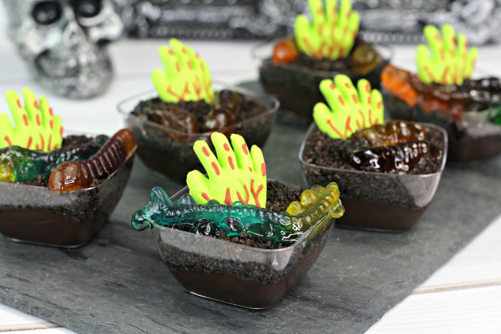 Halloween pudding cups