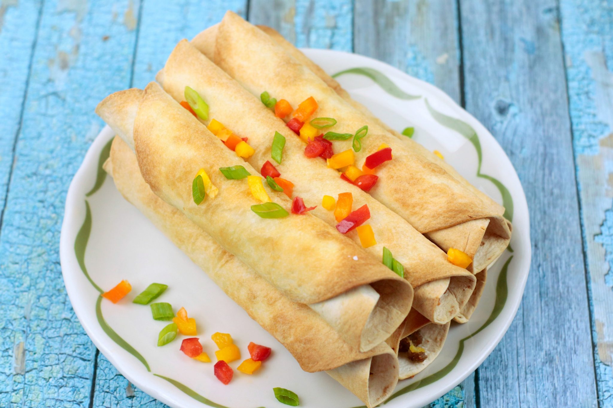 Easy Air Fryer Breakfast Taquitos With Oven Directions too.