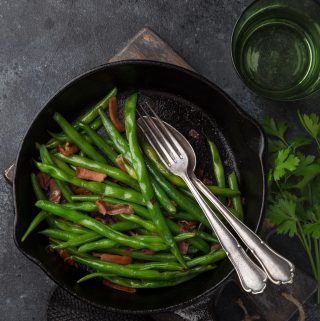 roasted green beans with bacon
