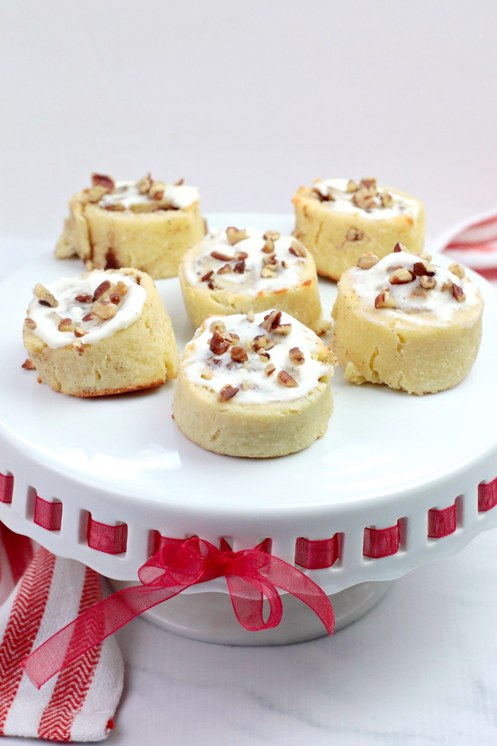 Keto Pecan Cinnamon Rolls Recipe