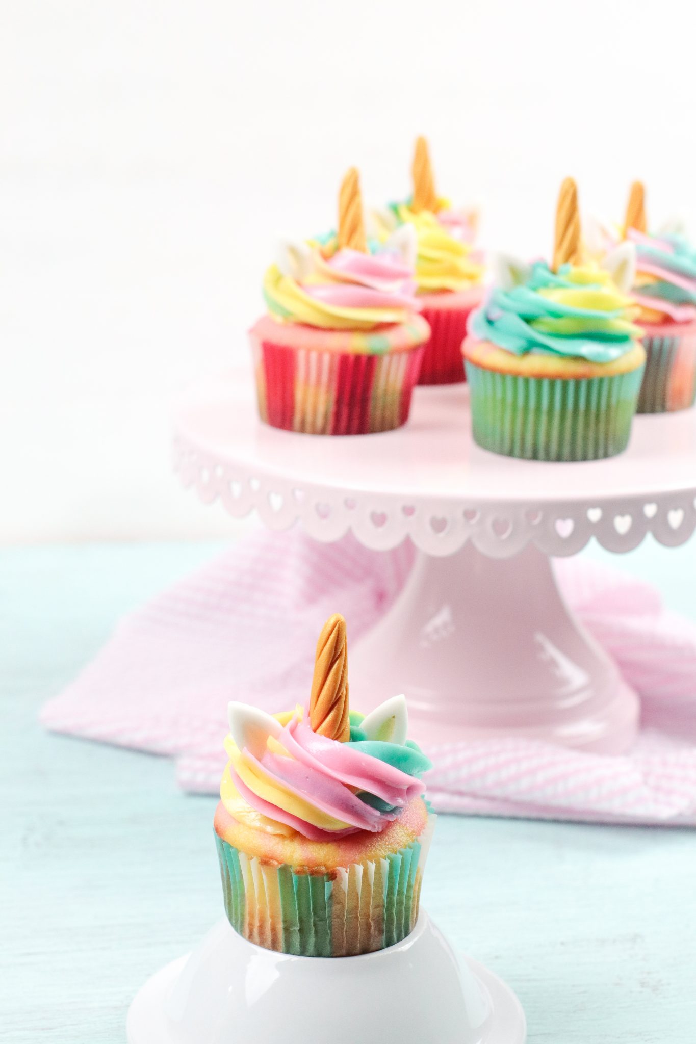 These Unicorn Cupcakes Are The Most Magical Dessert Ever - Our Wabisabi 