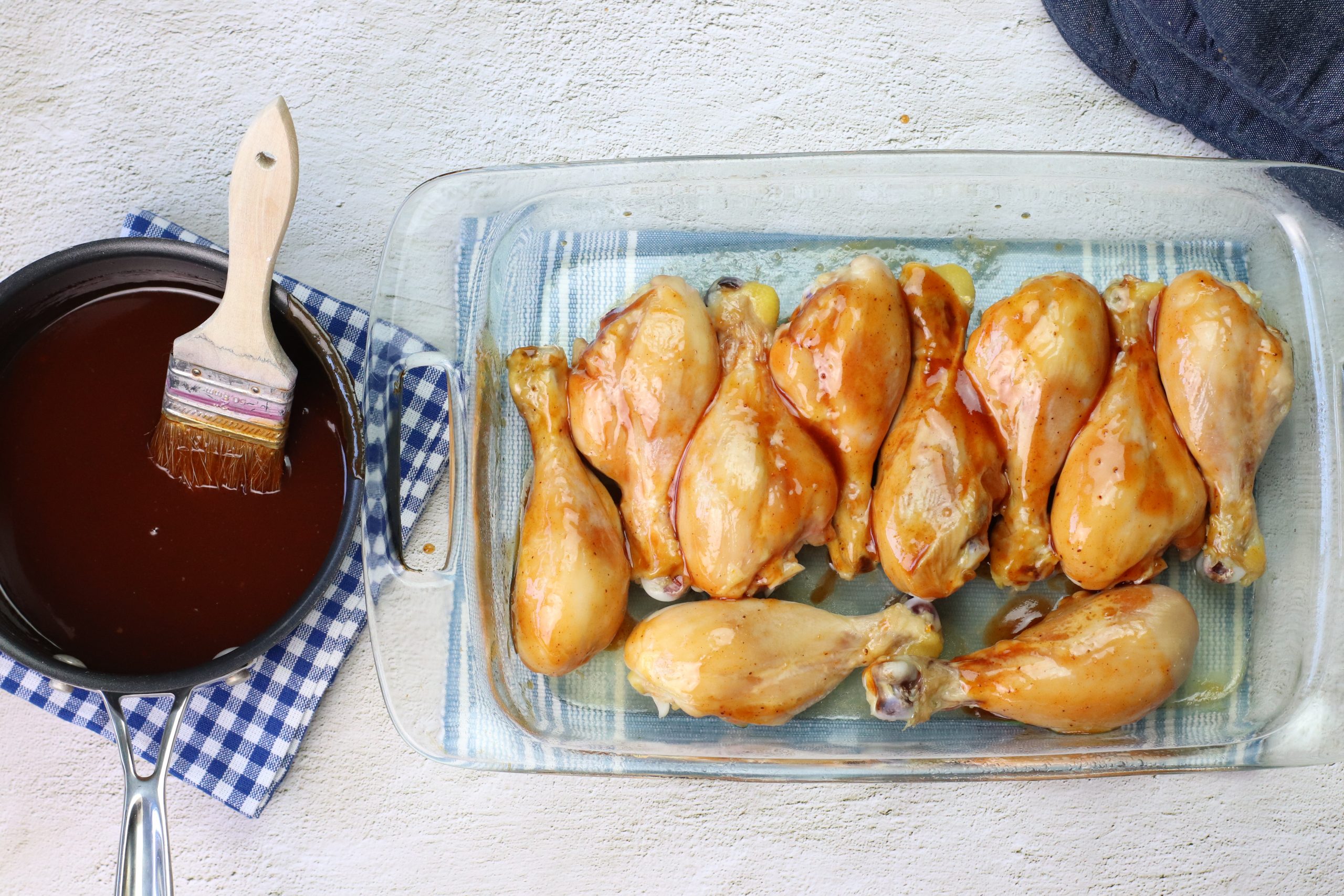 chicken legs with barbecue sauce