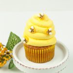 Honey Cinnamon Bumblebee Cupcakes on plate.