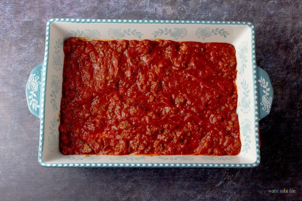 Layer of meat sauce