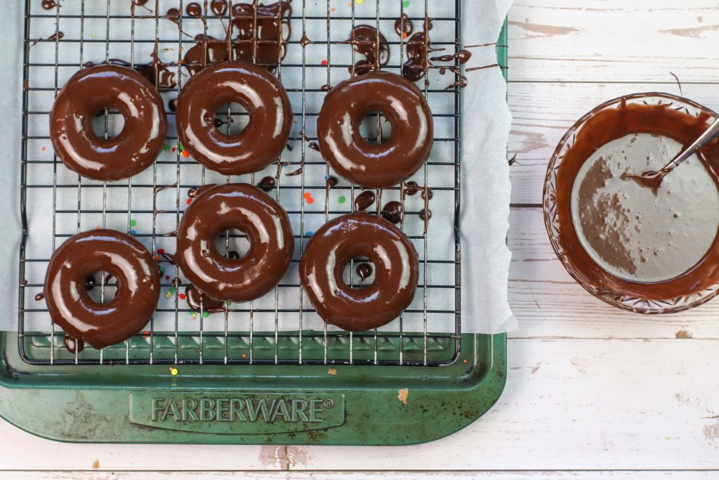 donuts on a cooling rack