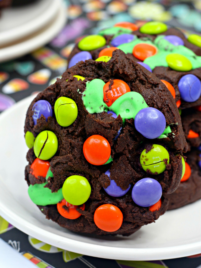 Hocus Pocus Chocolate Cookies