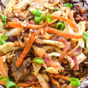 Trying-to-eat-healthier-in-the-New-Year-If-you-love-Chinese-food-and-want-to-make-healthy-Chinese-food-at-home-you-will-love-this-Eggroll-in-a-Bowl.-1