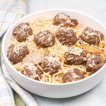 lemon-sage-pasta-with-meatballs-2-768x1152