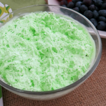 Pistachio-Fruit-Dip