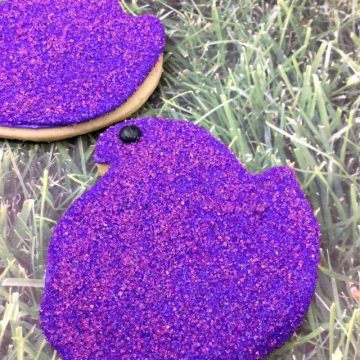 Want-to-make-easy-Easter-Cookies-These-cute-Peep-Cookies-will-make-Peep-eaters-and-non-Peep-eaters-happy.-Simple-to-make-and-tasty-to-eat.-2