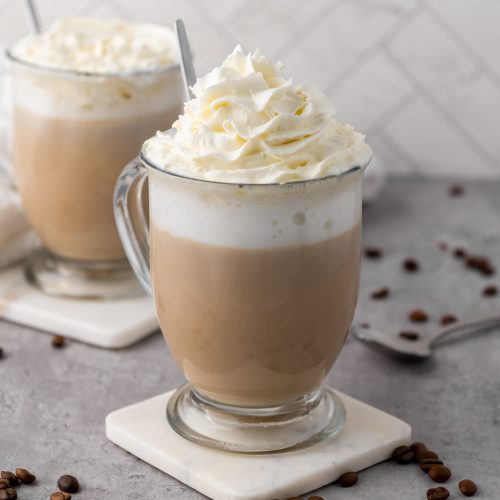 2 cups of copycat vanilla latte