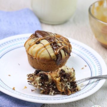 chocolate-chip-caramel-muffins-recipe3-1-683x1024