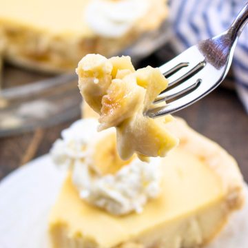 banana cream pie on a fork