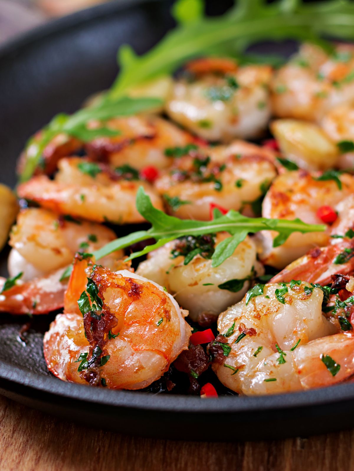 shrimp on a cast iron pan