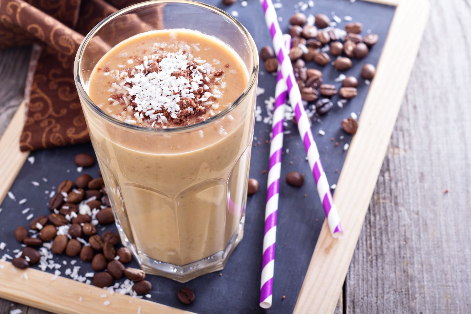 Coffee Breakfast Smoothie with straws