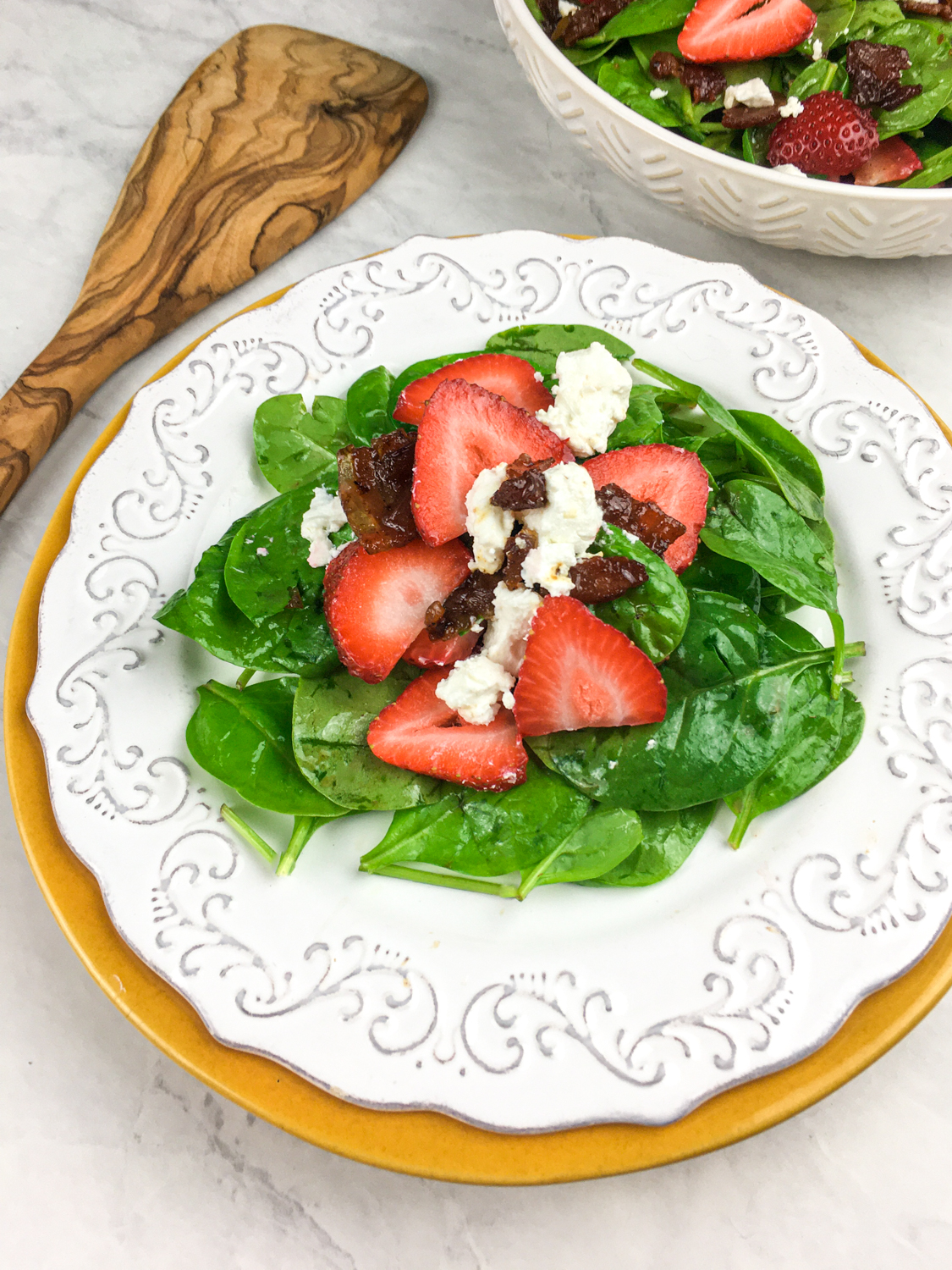 wilted spinach salad with hot bacon dressing
