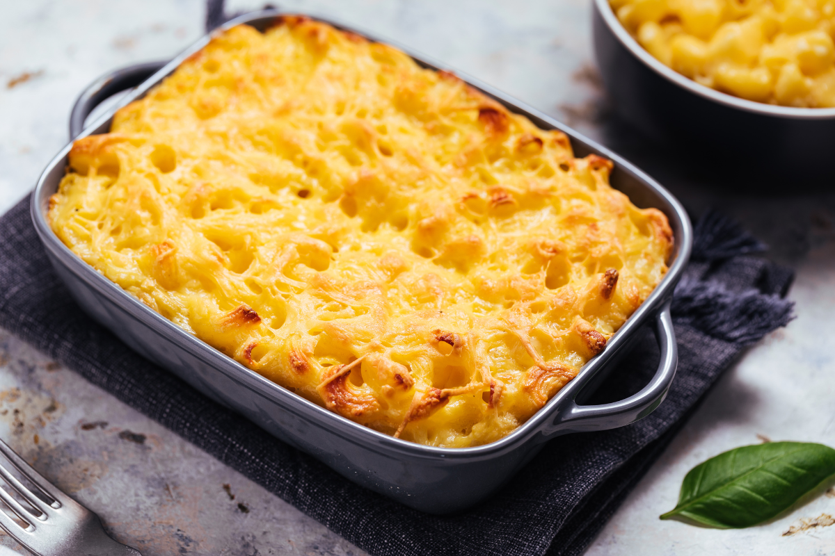 macaroni and cheese casserole