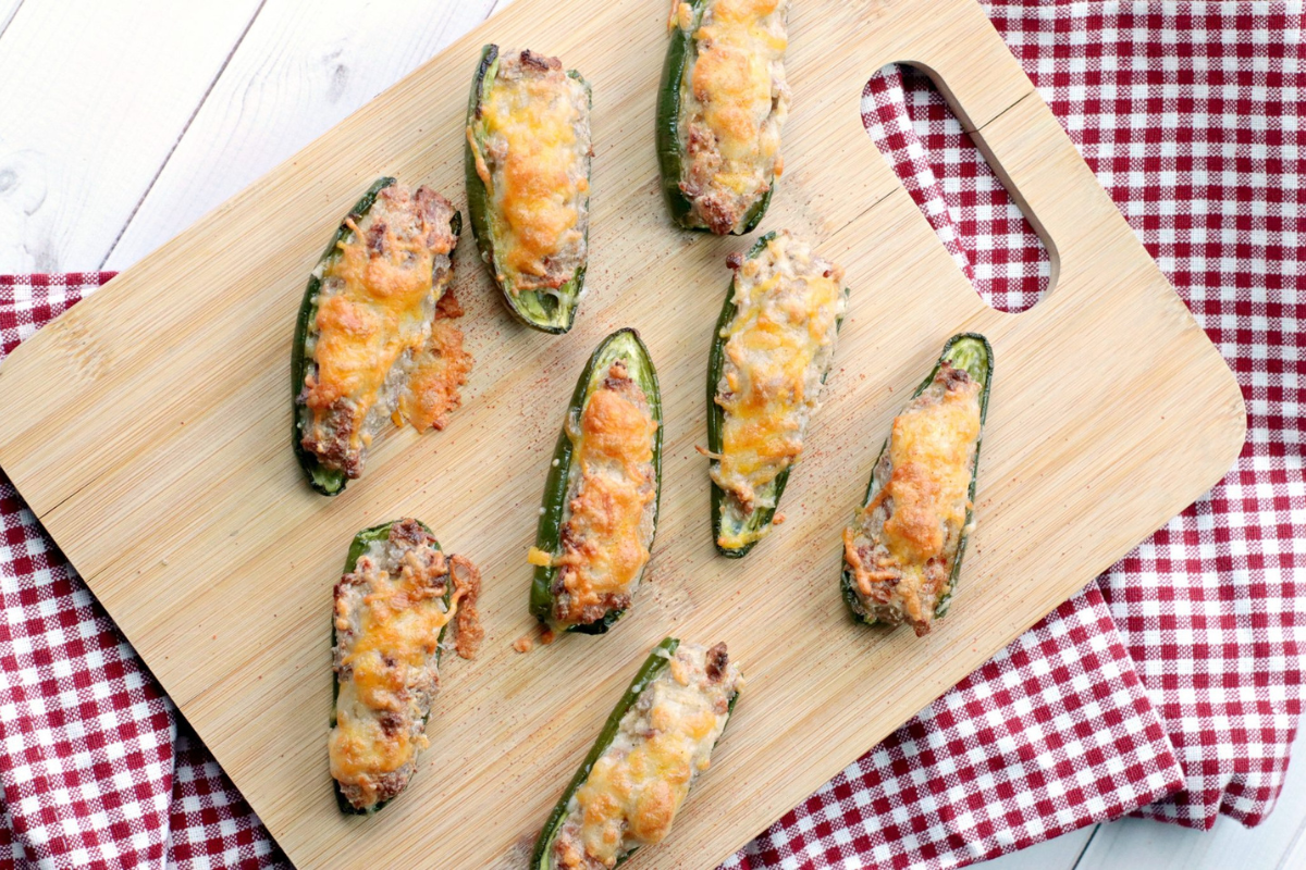 Bacon Wrapped Jalapeño Poppers