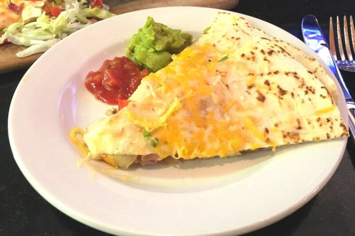 Cheesy Chicken Quesadilla