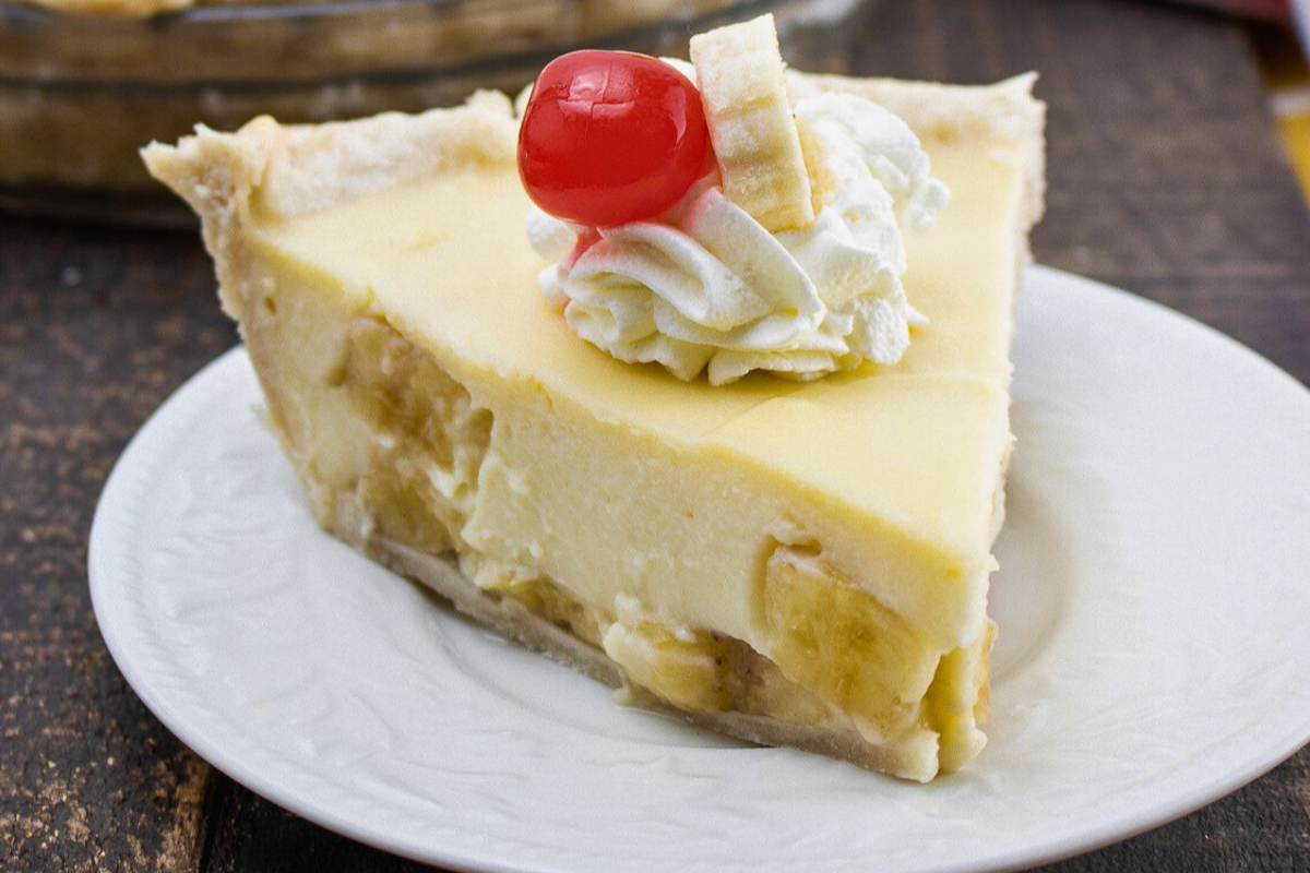 The Most Incredible Banana Cream Pie