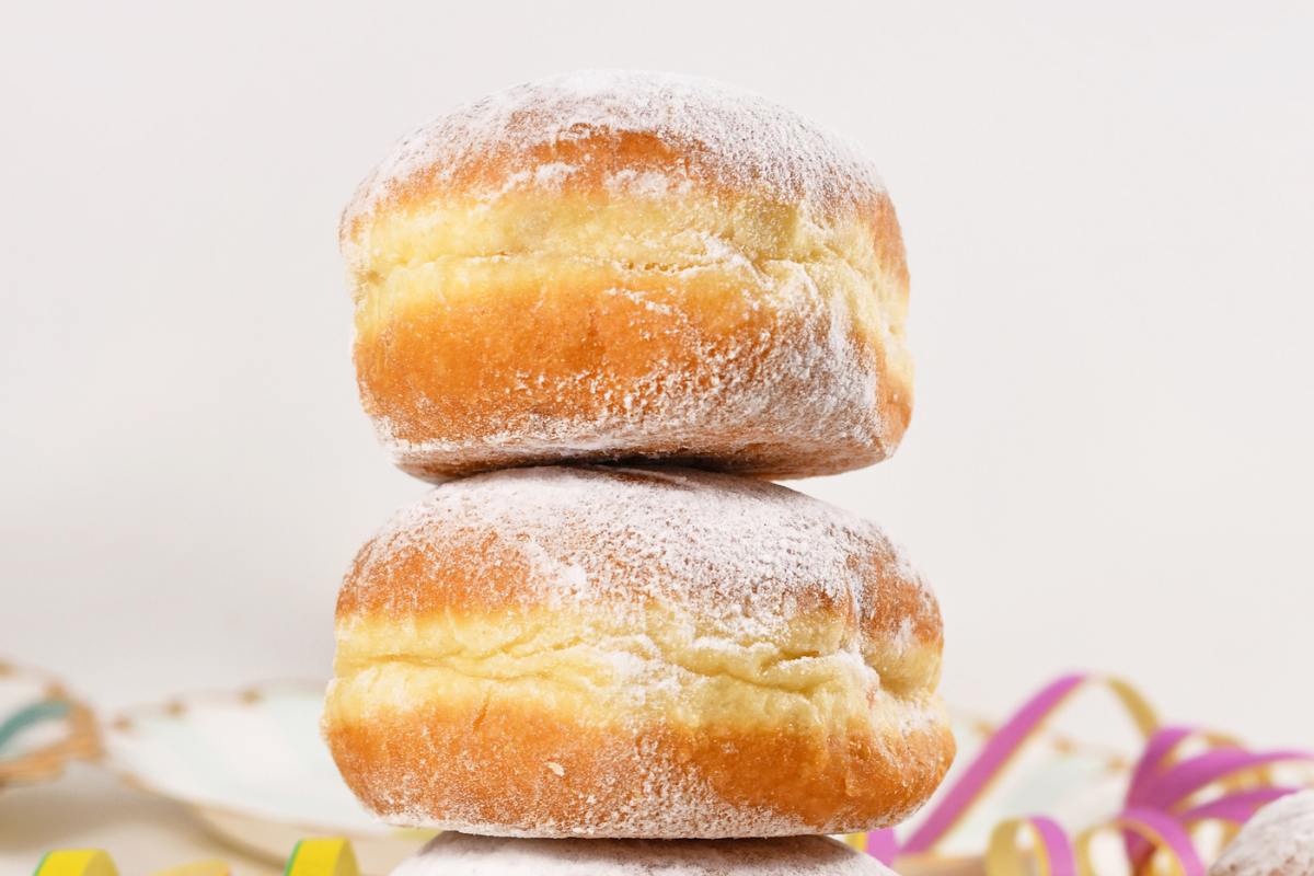 2 donuts on top of each other